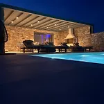 Villa Hillhouse Ii