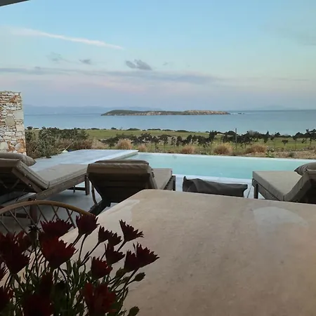 Hillhouse Ii Villa